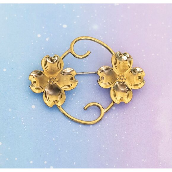 Vintage Gold Tone Art Nouveau Cross Flower Brooch by NYE | J26 - Picture 1 of 2